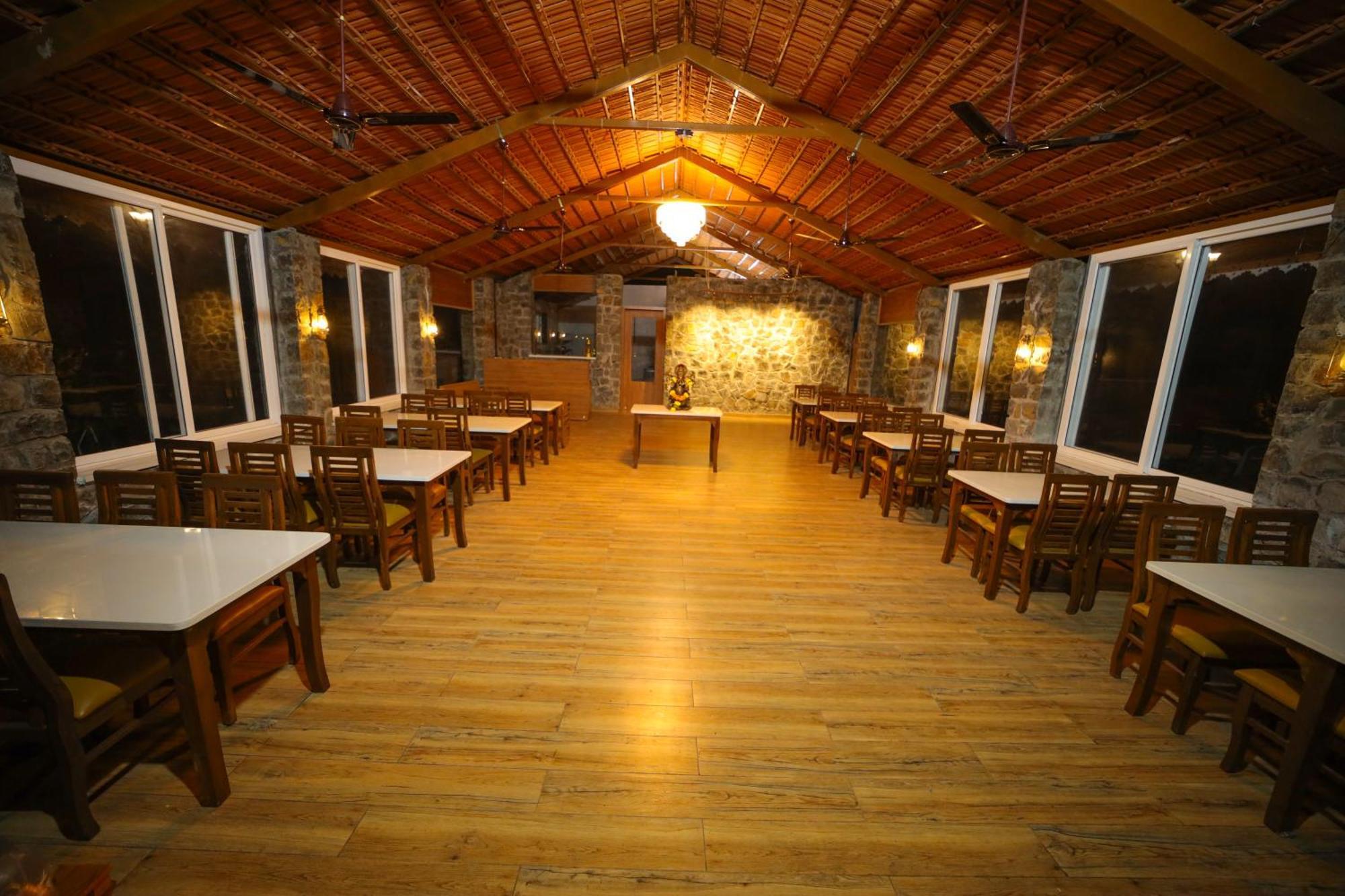Eshi Resorts And Restaurant - Bhimashankars Jungle Luxury Resort Taleghar Eksteriør bilde
