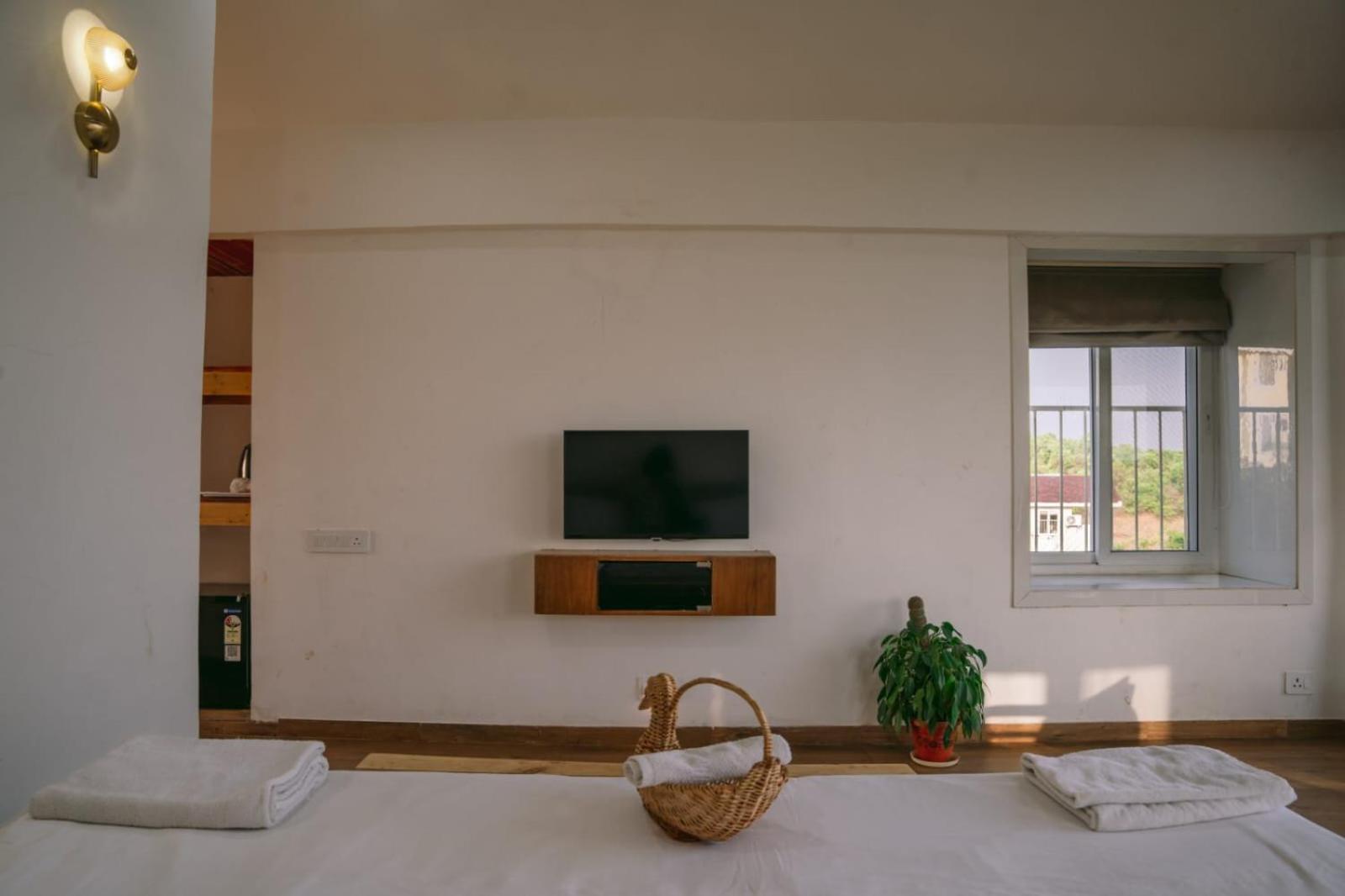 Eshi Resorts And Restaurant - Bhimashankars Jungle Luxury Resort Taleghar Eksteriør bilde