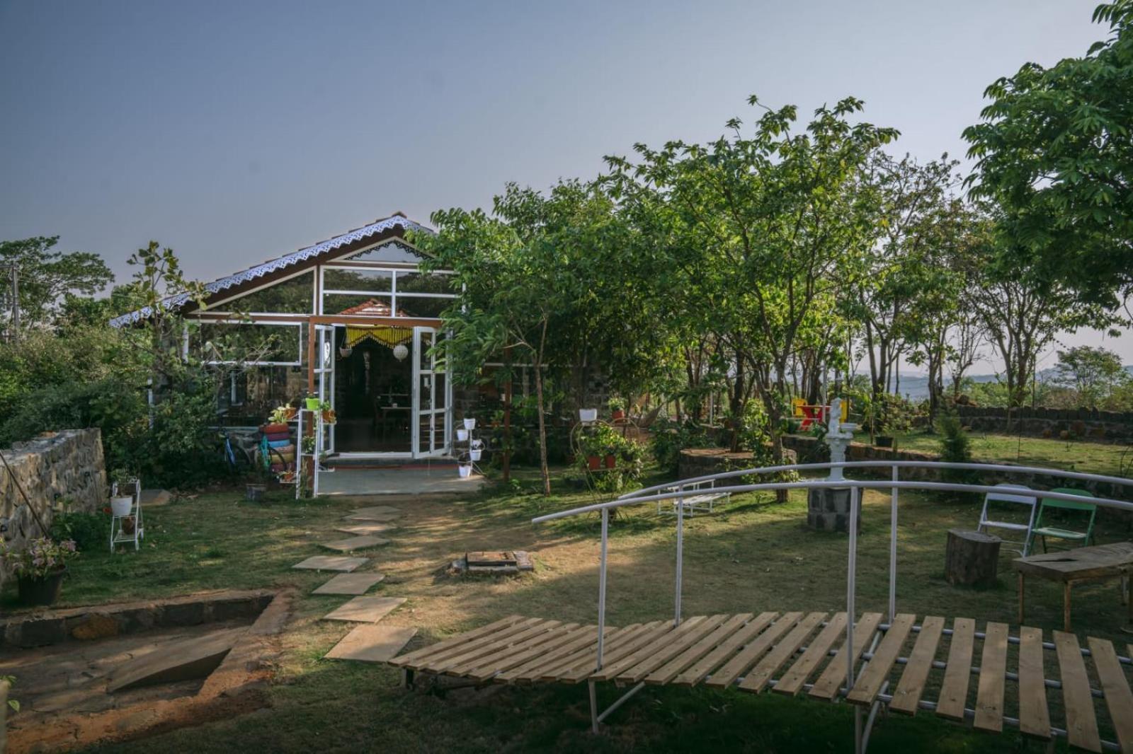 Eshi Resorts And Restaurant - Bhimashankars Jungle Luxury Resort Taleghar Eksteriør bilde