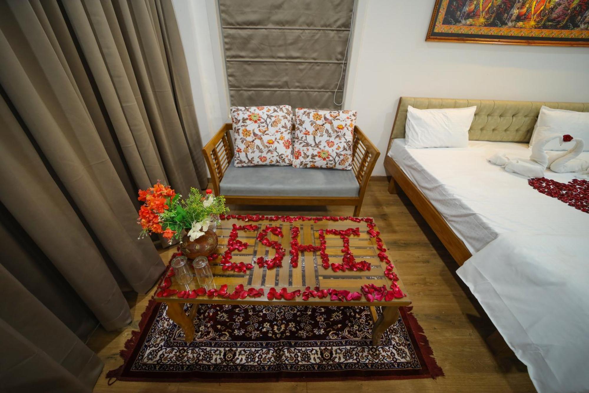 Eshi Resorts And Restaurant - Bhimashankars Jungle Luxury Resort Taleghar Eksteriør bilde